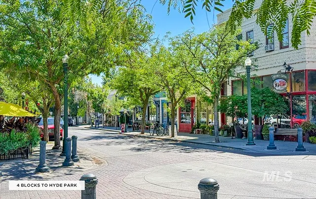 $925,000 | 811 West Eastman Street, Boise, ID 83702