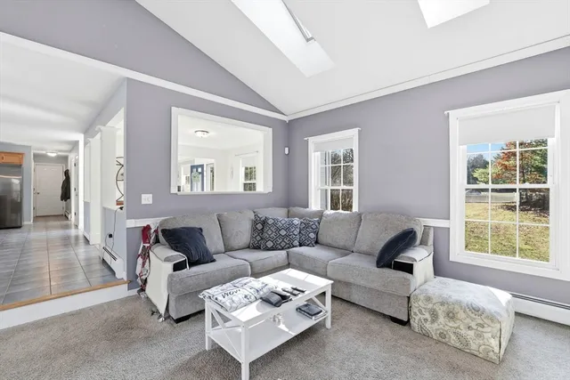 $750,000 | 14 Mark's Lane, Freetown, MA 02717