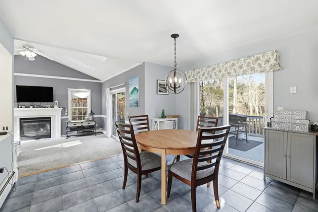 $750,000 | 14 Mark's Lane, Freetown, MA 02717