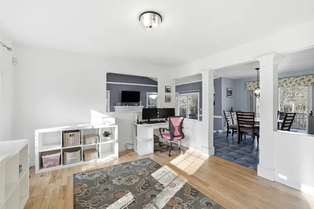 $750,000 | 14 Mark's Lane, Freetown, MA 02717