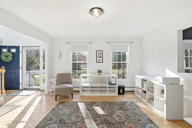 $750,000 | 14 Mark's Lane, Freetown, MA 02717