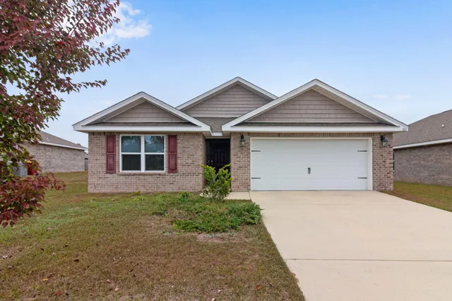 $324,900 | 806 Moorhen Way, Crestview, FL 32539