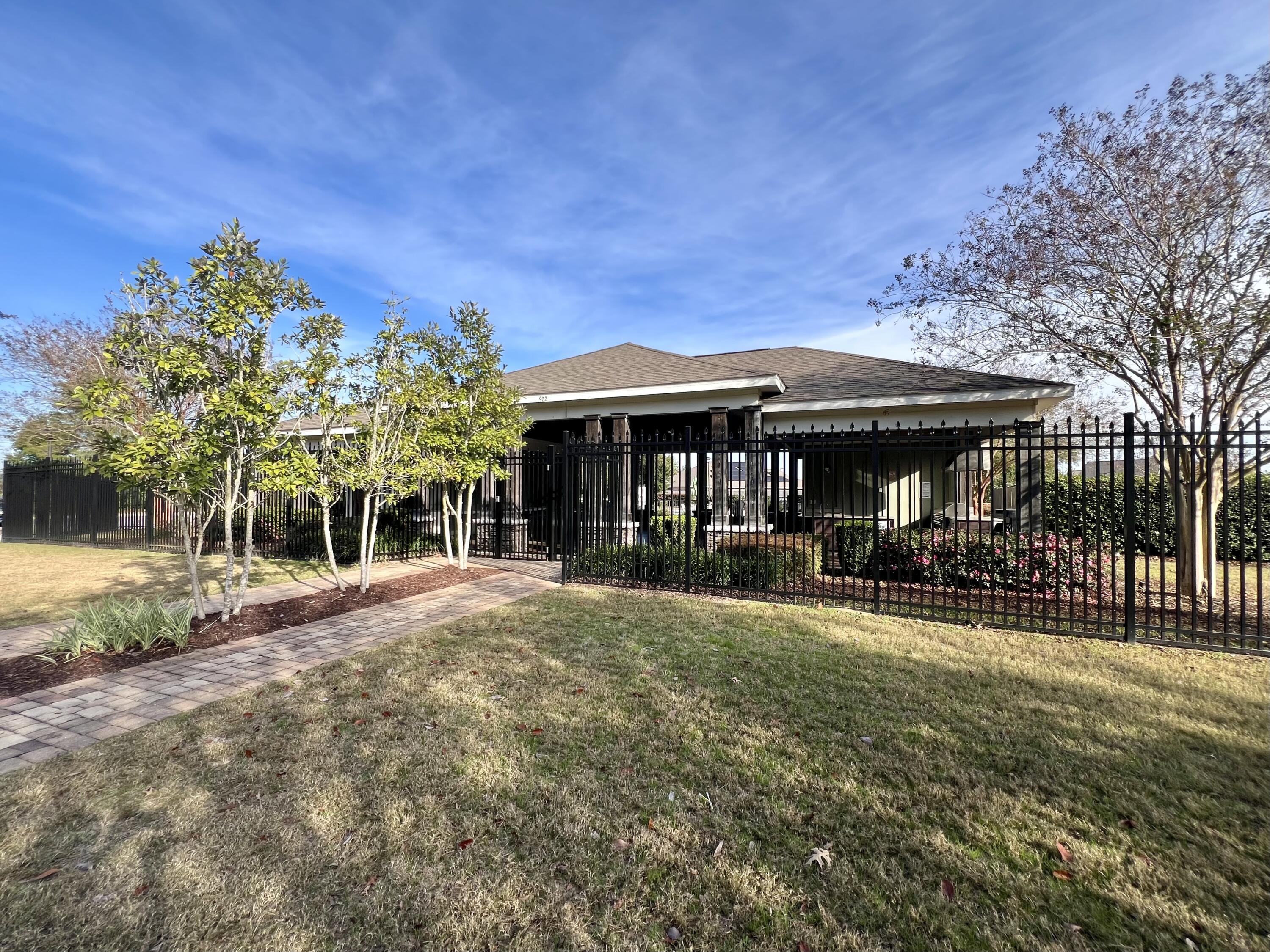 806 Moorhen Way Crestview, FL 32539 - Photo 32 of 55 IMG-4828