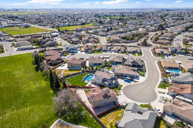 $885,000 | 1294 Grafton Court, Manteca, CA 95337