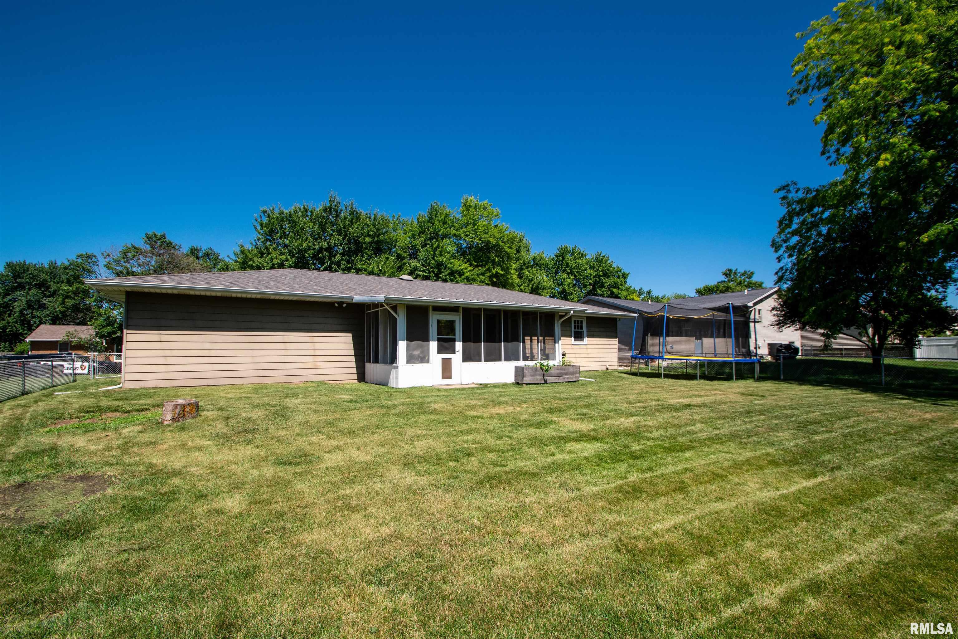 415 Ridgecrest Drive Washington, IL 61571 - Photo 30 of 32