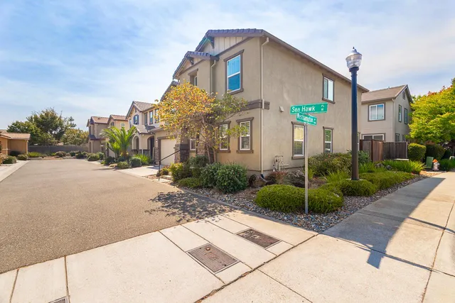 $569,000 | 6 Sea Hawk Place, Sacramento, CA 95835