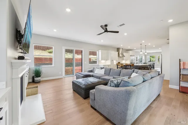 $1,459,950 | 3675 Wyndemere Circle, Santa Rosa, CA 95403