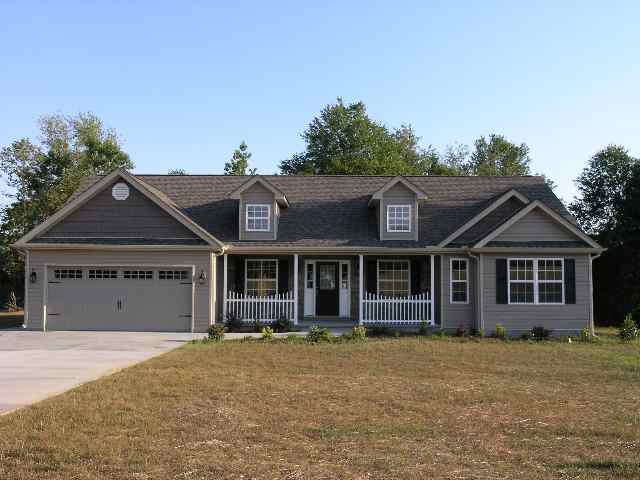 247 Motlow School Road Campobello, SC 29322 - Photo 1 of 15