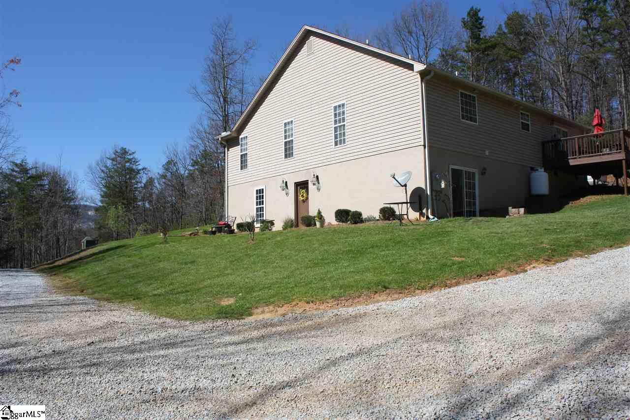 1361 South Saluda Road Cleveland, SC 29635 - Photo 7 of 36