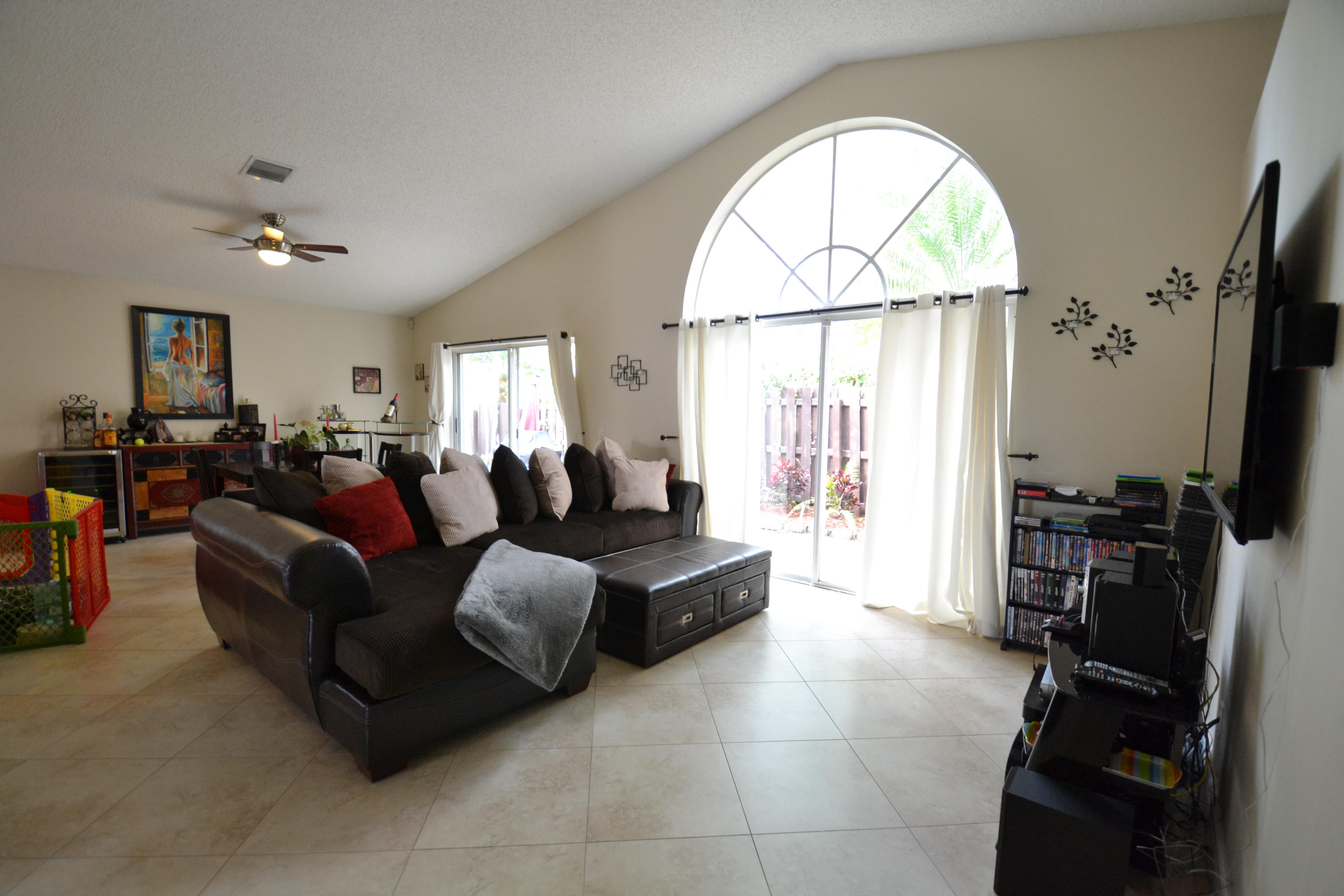 9553 Fox Trot Lane Boca Raton, FL 33496 - Photo 7 of 17 DSC_0807