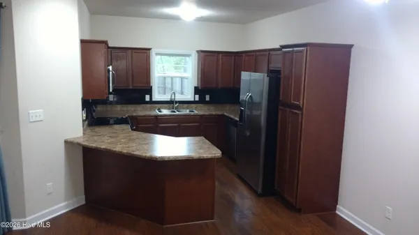 $1,695 | 309 Frisco Way, Holly Ridge, NC 28445