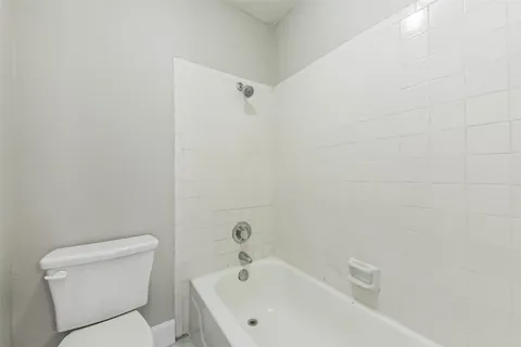$117,900 | 250 El Dorado Boulevard, Unit 189, Webster, TX 77598