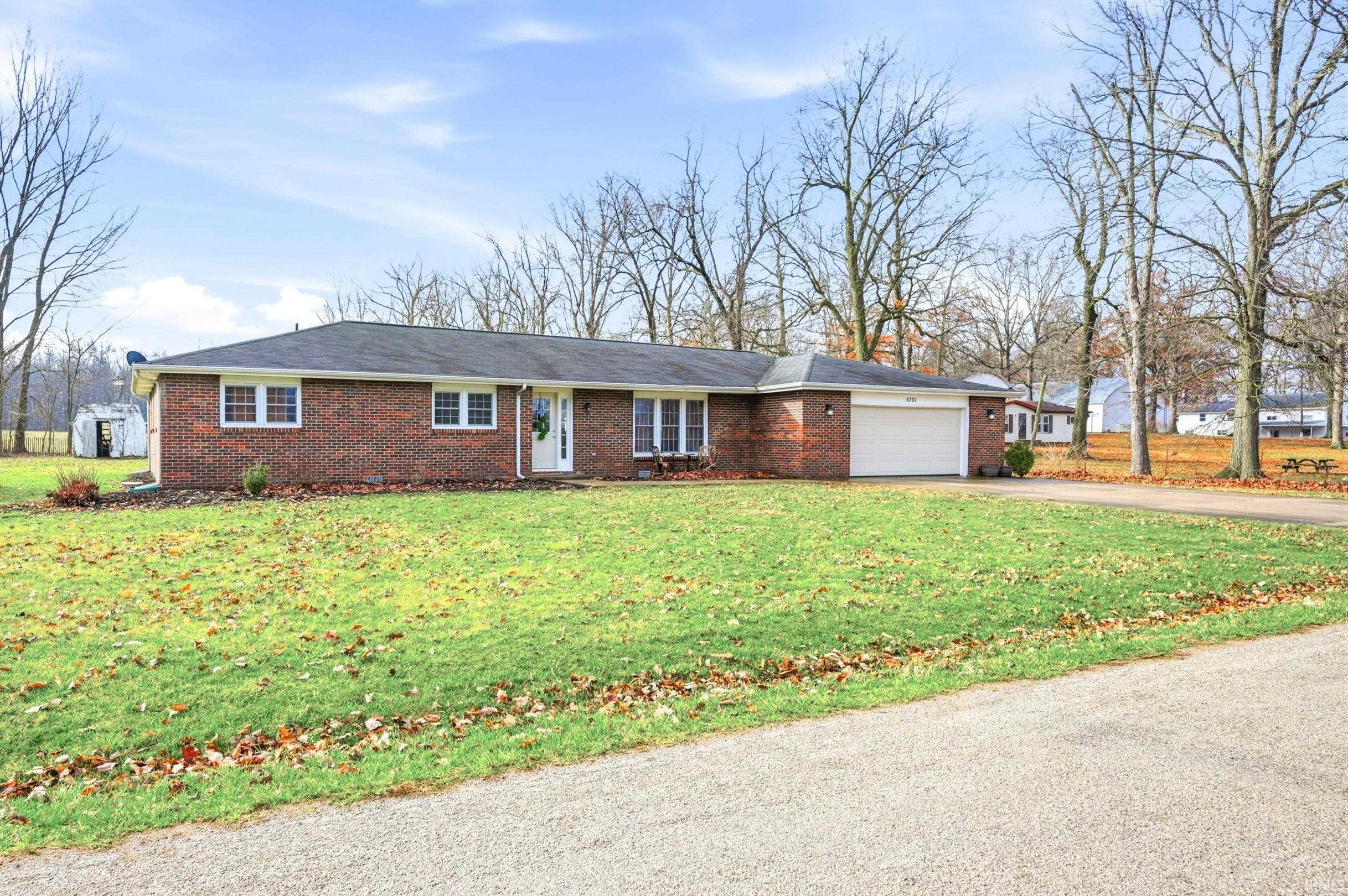 5701 East 650 S Road Muncie, IN 47302 - Photo 6 of 33