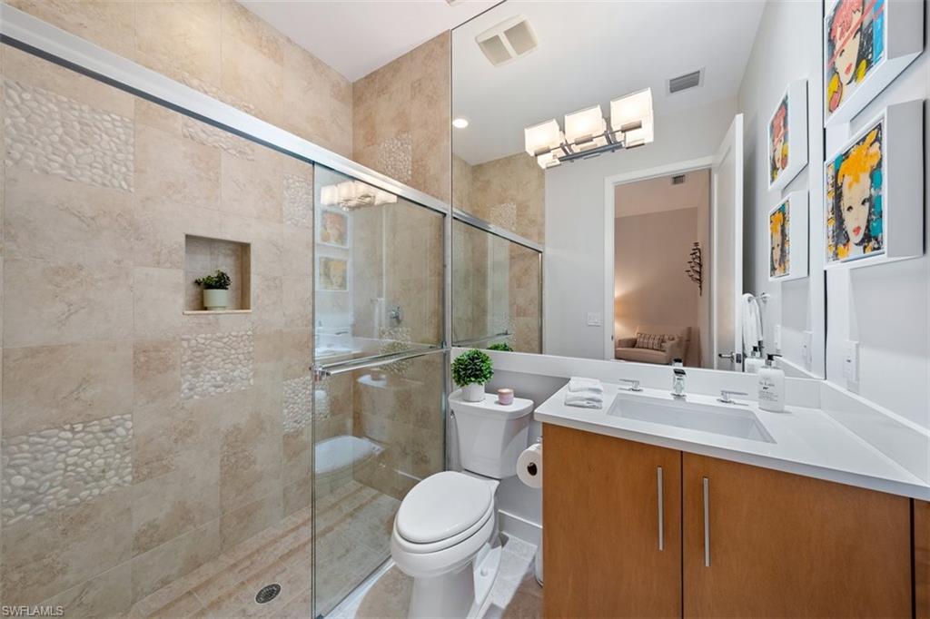 7763 Classics Drive Naples, FL 34113 - Photo 19 of 32 #2 Bathroom
