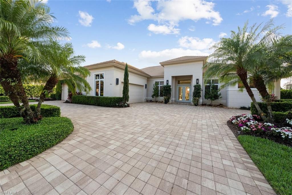 7763 Classics Drive Naples, FL 34113 - Photo 2 of 32 Gallery Image 2