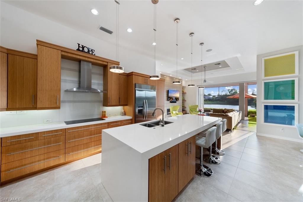 7763 Classics Drive Naples, FL 34113 - Photo 8 of 32 Kitchen