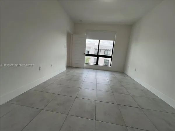 $3,100 | 8301 Northwest 41st Street, Unit B405, Doral, FL 33178