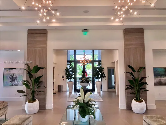 $3,300 | 8301 Northwest 41st Street, Unit B405, Doral, FL 33178