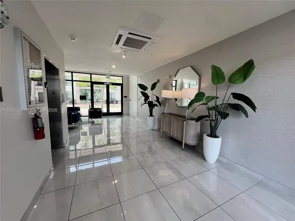 $3,100 | 8301 Northwest 41st Street, Unit B405, Doral, FL 33178