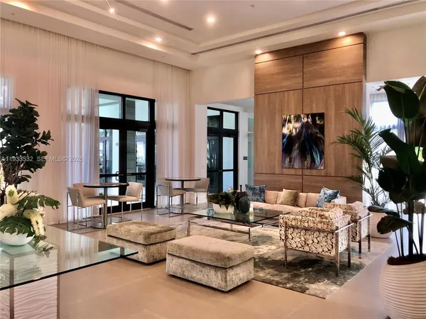 $3,100 | 8301 Northwest 41st Street, Unit B405, Doral, FL 33178