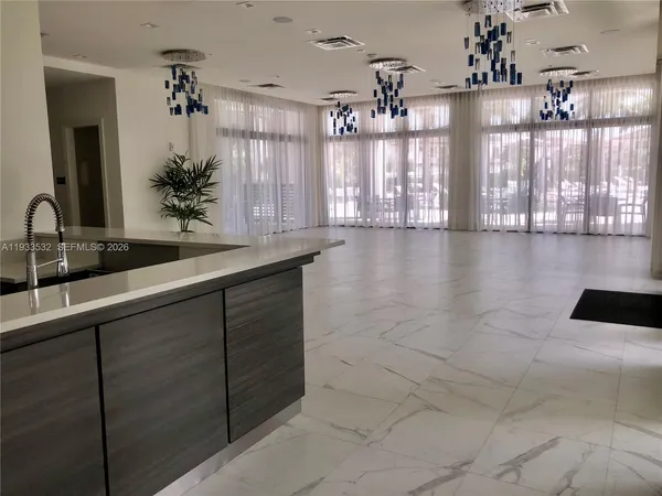 $3,100 | 8301 Northwest 41st Street, Unit B405, Doral, FL 33178