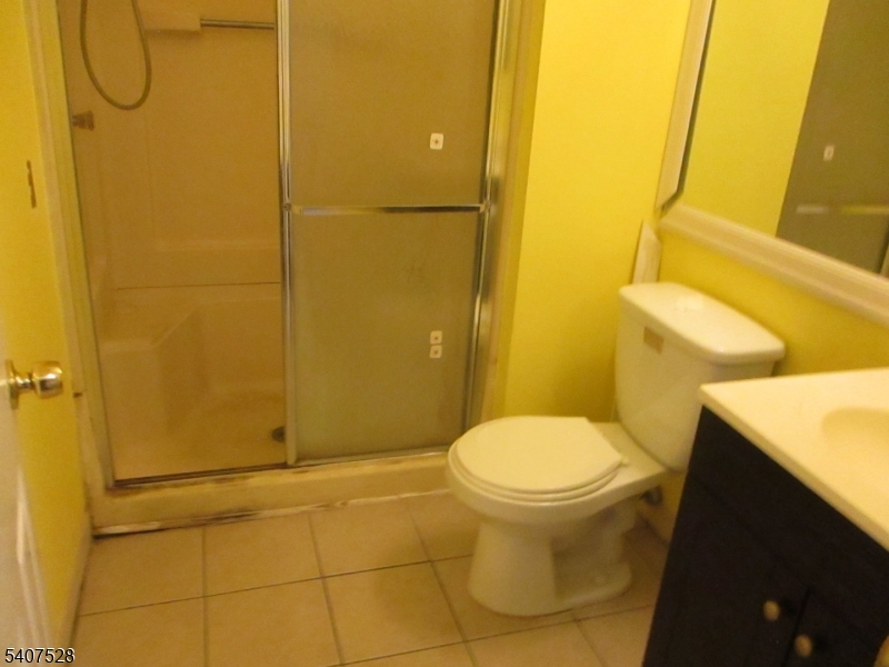 76 Boston Street Newark, NJ 07103 - Photo 3 of 11