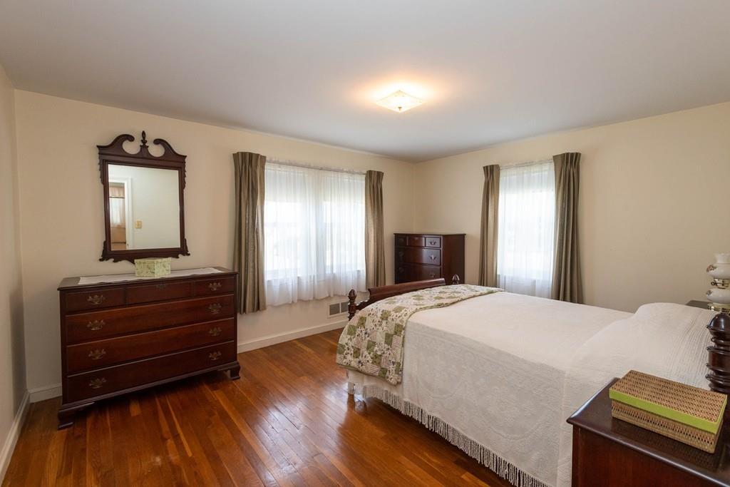 19 Thistledale Road Wakefield, MA 01880 - Photo 13 of 19 Gallery Image 13