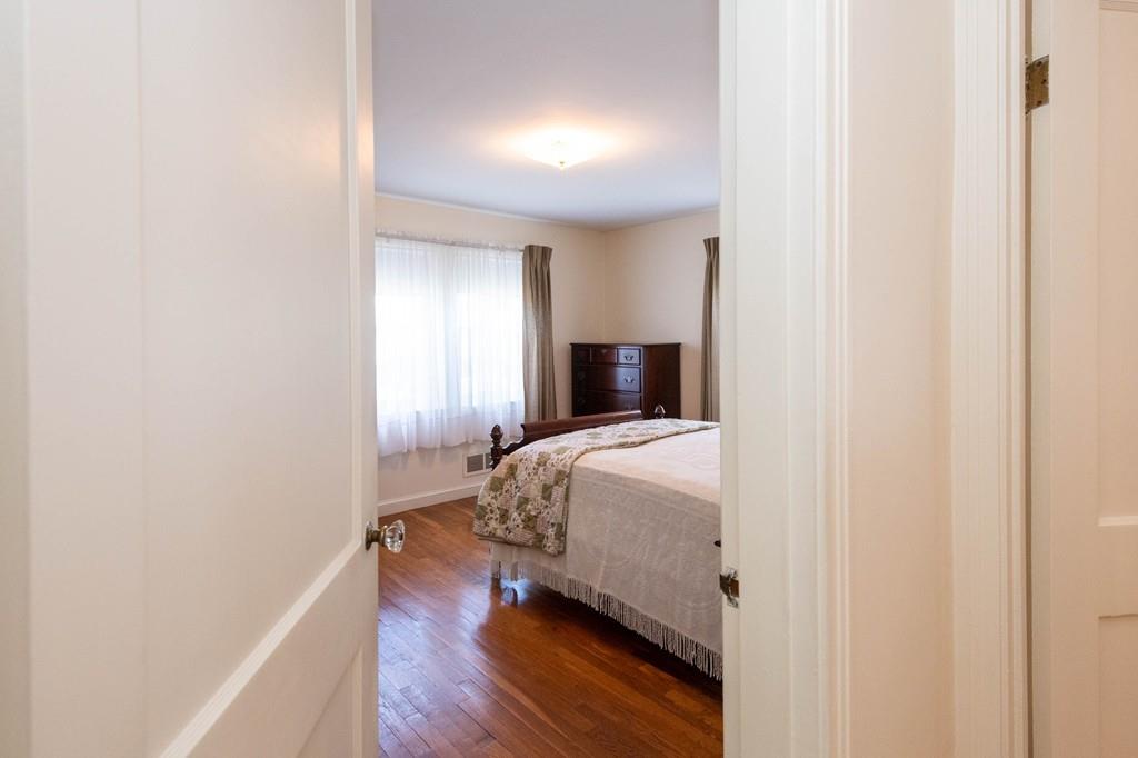 19 Thistledale Road Wakefield, MA 01880 - Photo 14 of 19 Gallery Image 14