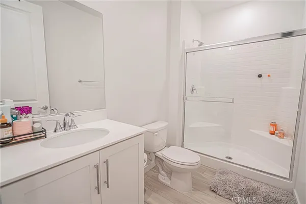 $735,000 | 27154 Vly Oak Place, Valencia, CA 91381