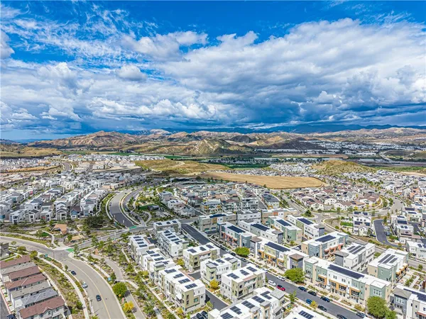 $735,000 | 27154 Vly Oak Place, Valencia, CA 91381