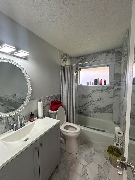 5900 Westridge Road Raytown, MO 64133 - Photo 5 of 11