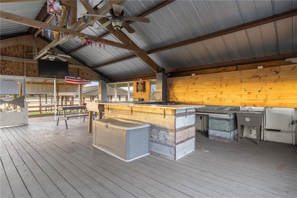 5032 Shell Road Lafitte, LA 70067 - Photo 11 of 33 Gallery Image 11