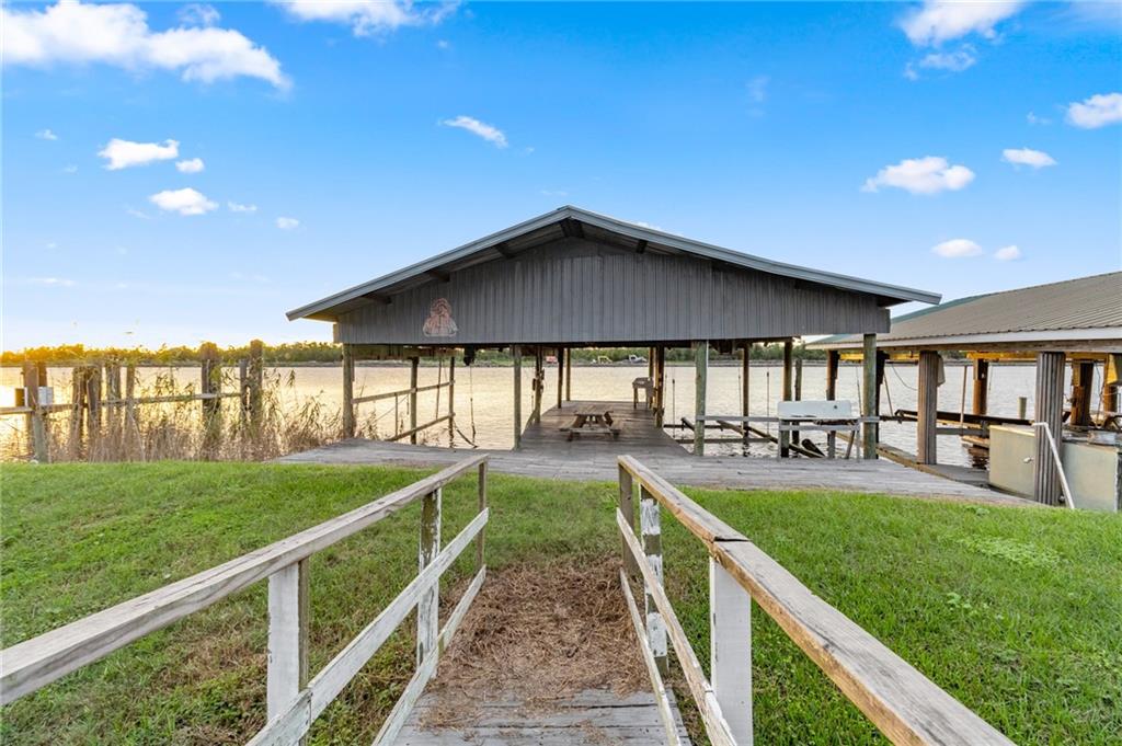 5032 Shell Road Lafitte, LA 70067 - Photo 8 of 33 Gallery Image 8