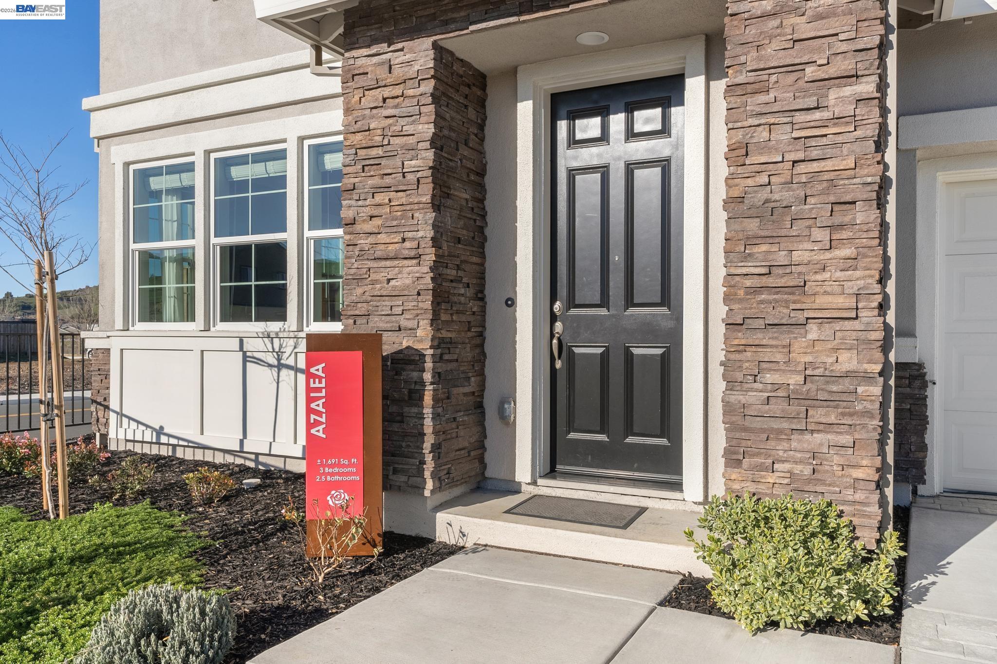 1492 Monument Lane Fairfield, CA 94533 - Photo 2 of 20 Photos are of model home