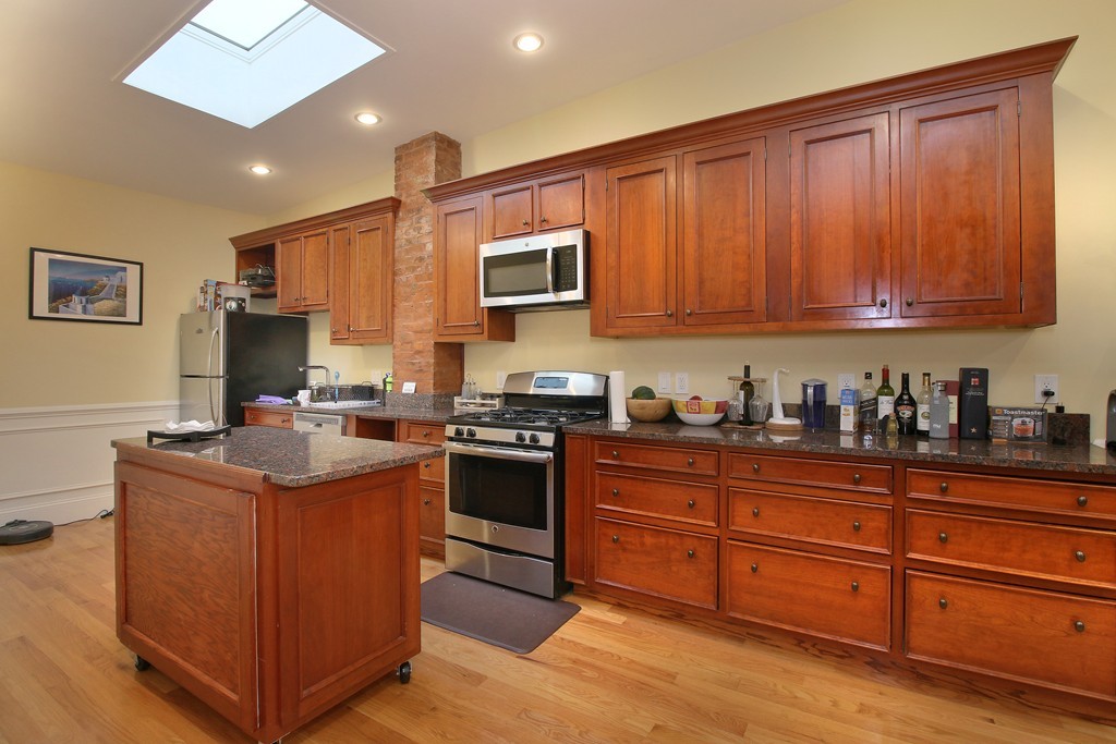 96 Webster Street Boston, MA 02128 - Photo 16 of 27