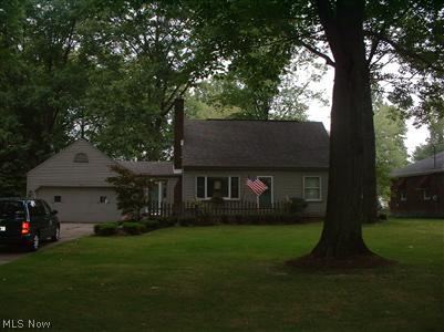 4242 Lake Road Youngstown, OH 44511 - Photo 1 of 1