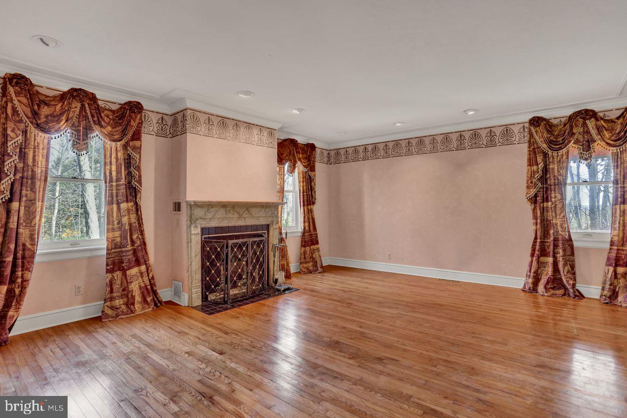 1827 Landis Road Mount Joy, PA 17552 - Photo 14 of 34 Gallery Image 14