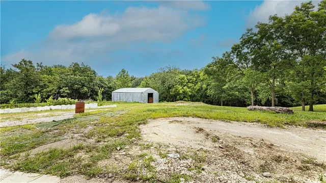 $364,900 | 31213 West 161st Street, Excelsior Springs, MO 64024