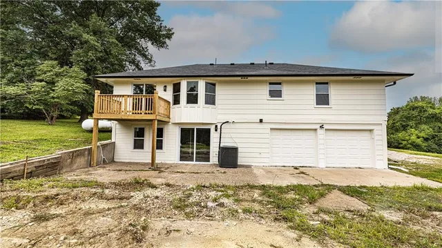 $364,900 | 31213 West 161st Street, Excelsior Springs, MO 64024