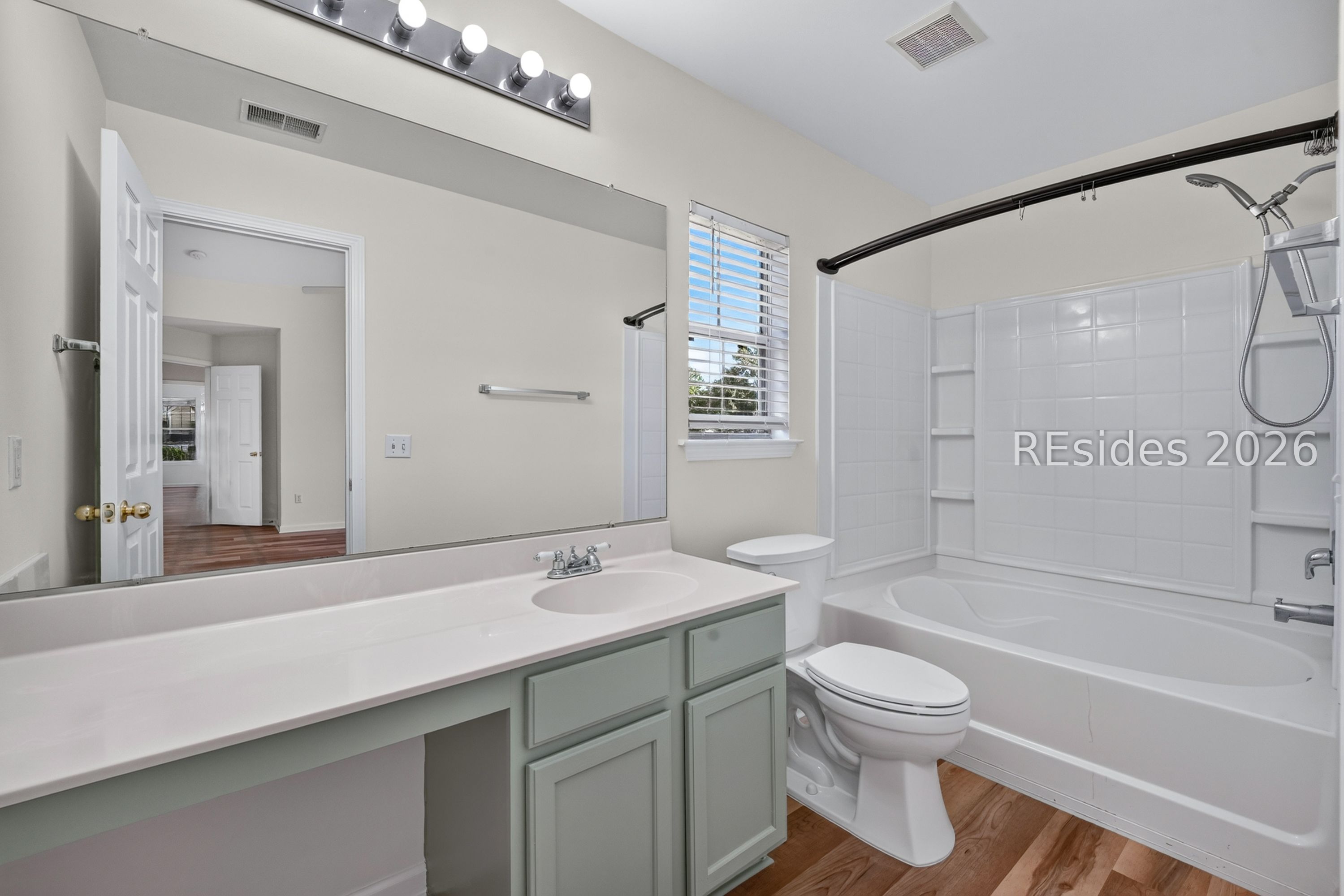 20 Pine Ridge Drive Bluffton, SC 29910 - Photo 15 of 26 Primary Bathroom
