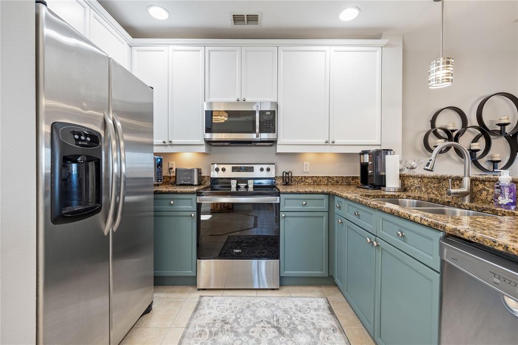 23301 Collina Way, Unit 124 Punta Gorda, FL 33980 - Photo 6 of 47