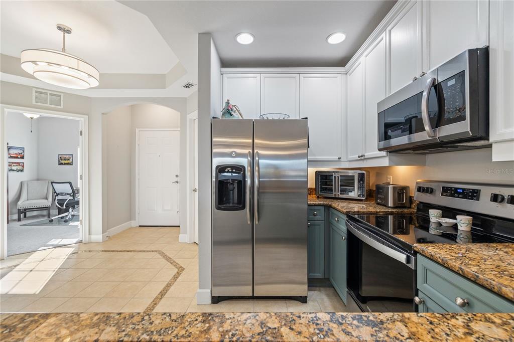 23301 Collina Way, Unit 124 Punta Gorda, FL 33980 - Photo 8 of 47