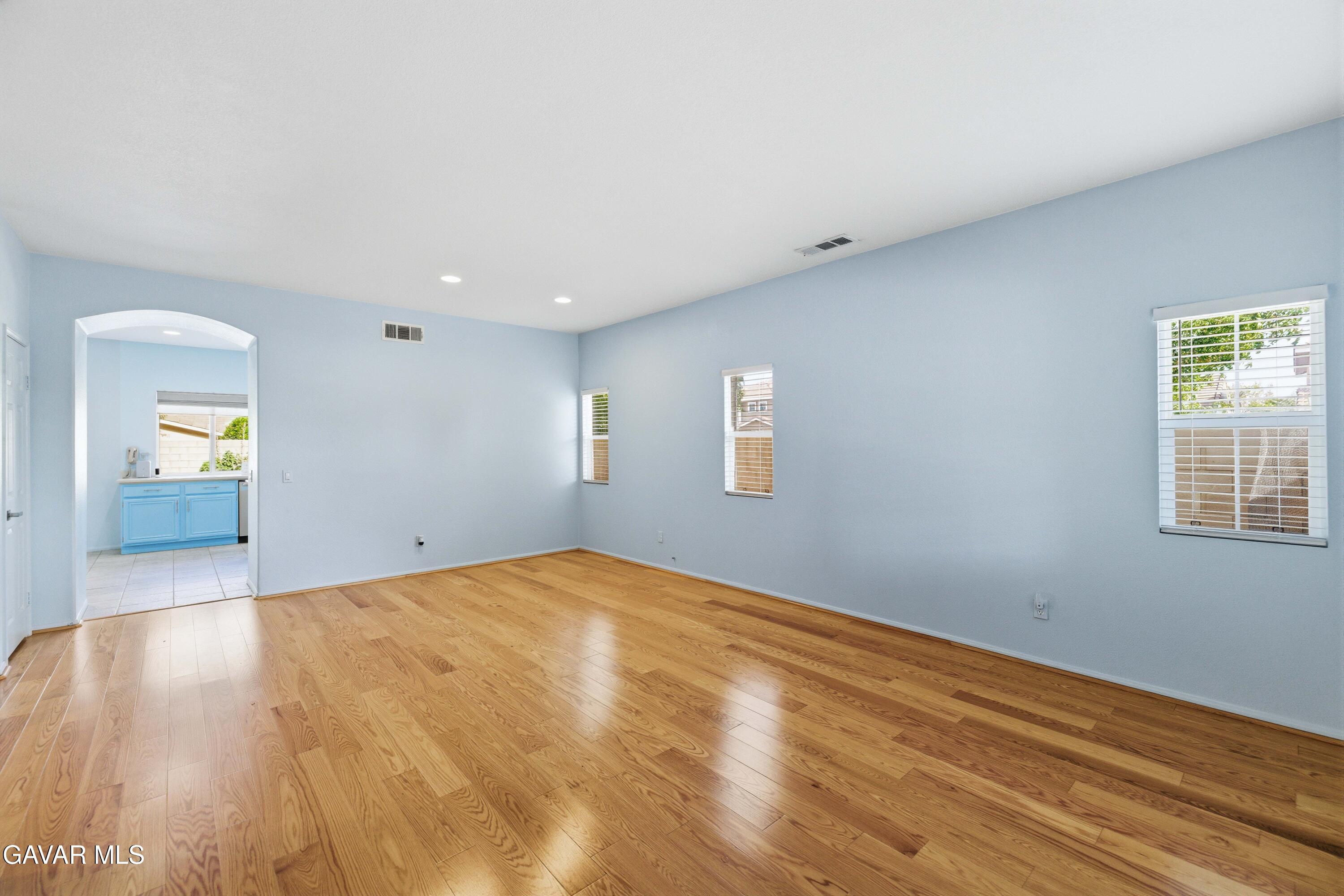 43406 Rucker Street Lancaster, CA 93535 - Photo 11 of 45 43406 Rucker St-11
