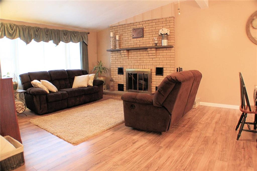 525 Lagonda Road Washington, PA 15301 - Photo 2 of 25