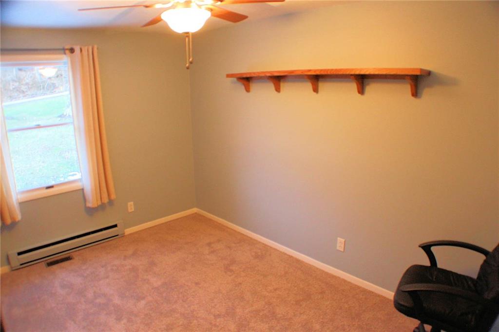 525 Lagonda Road Washington, PA 15301 - Photo 13 of 25