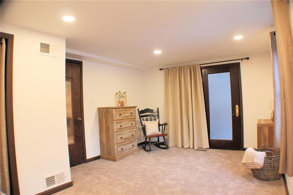 525 Lagonda Road Washington, PA 15301 - Photo 10 of 25
