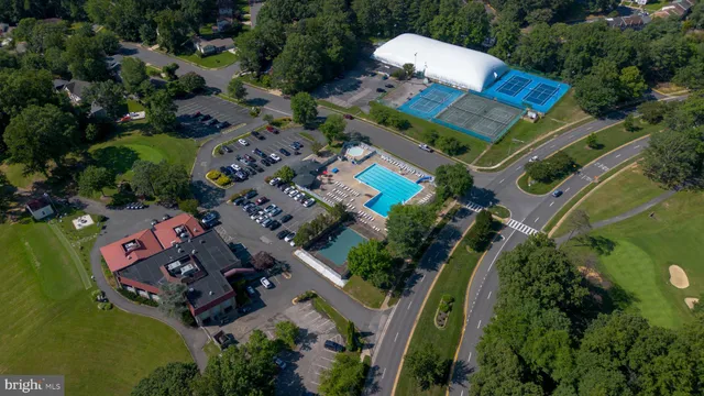 $600,000 | 15993 Cove Lane, Dumfries, VA 22025