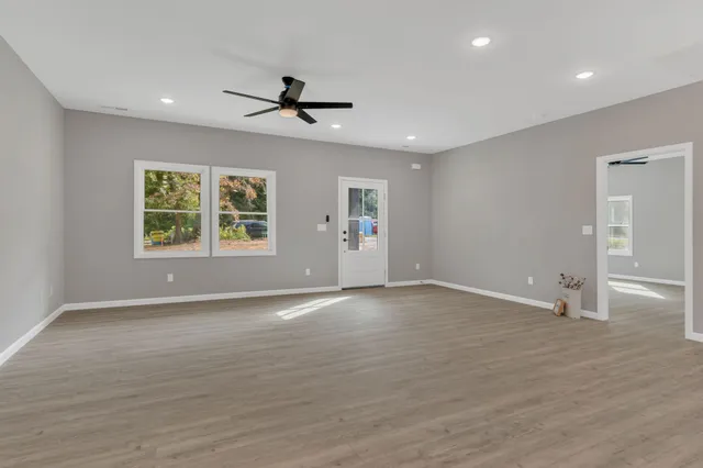 $450,900 | 1058 Coker Ford Road, Portland, TN 37148