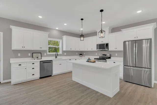 $450,900 | 1058 Coker Ford Road, Portland, TN 37148