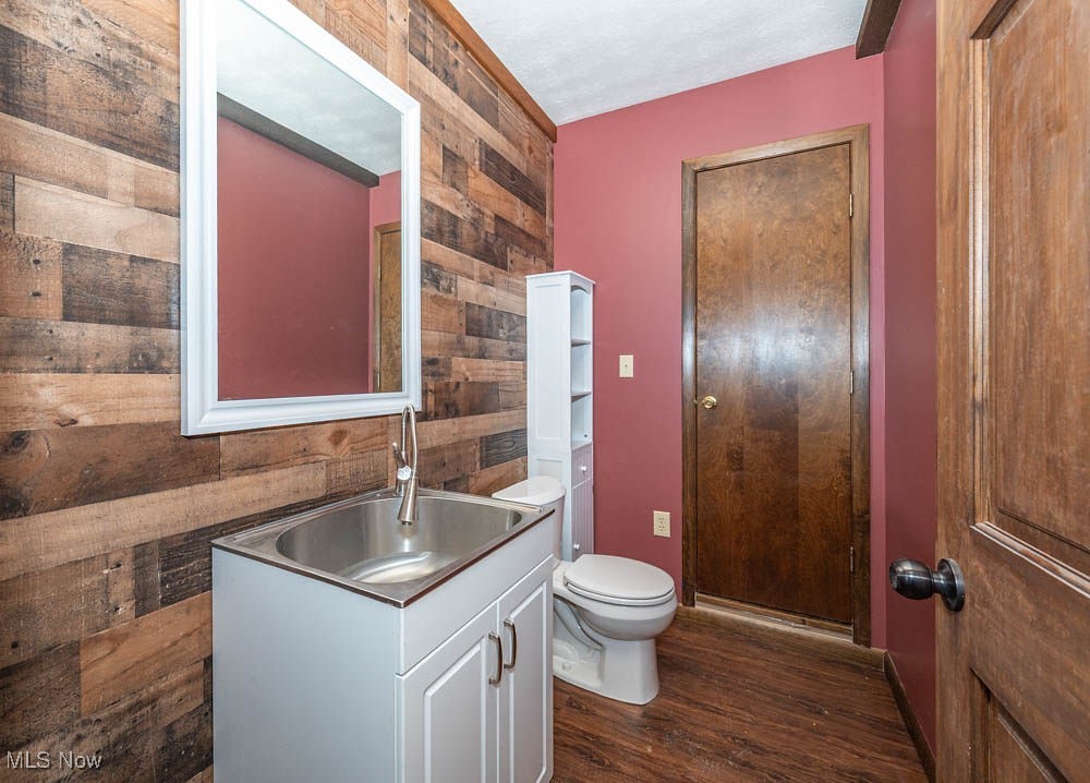 3442 Slater Road Salem, OH 44460 - Photo 40 of 50 Guest Bath